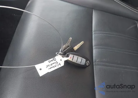 2022 Nissan Frontier Sv 4X4 z USA, uszkodzony, nr VIN 1N6ED1EK9NN642525